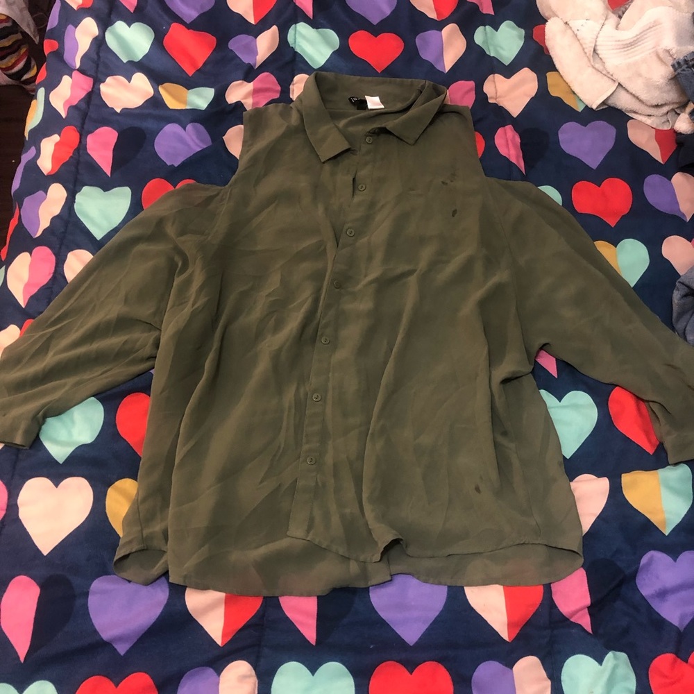 Green shoulder cut out blouse
